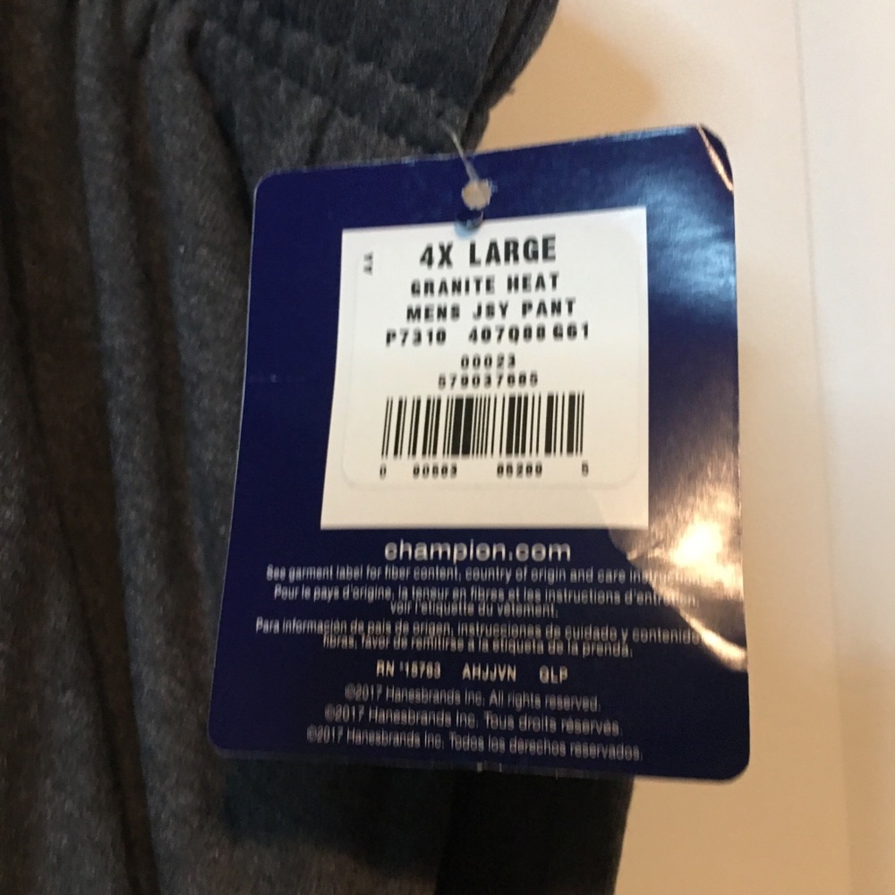 Men’s four XL sweatpants champion. New with tags